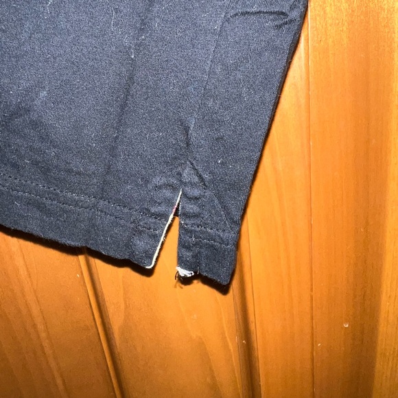 Burberry Men's Black T-Shirt - Picture 3 of 4